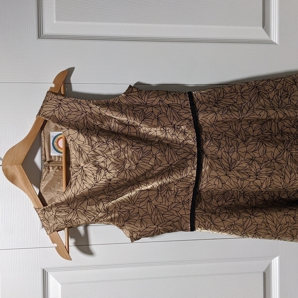 Ruby Belle Dress - Picture 2 of 4